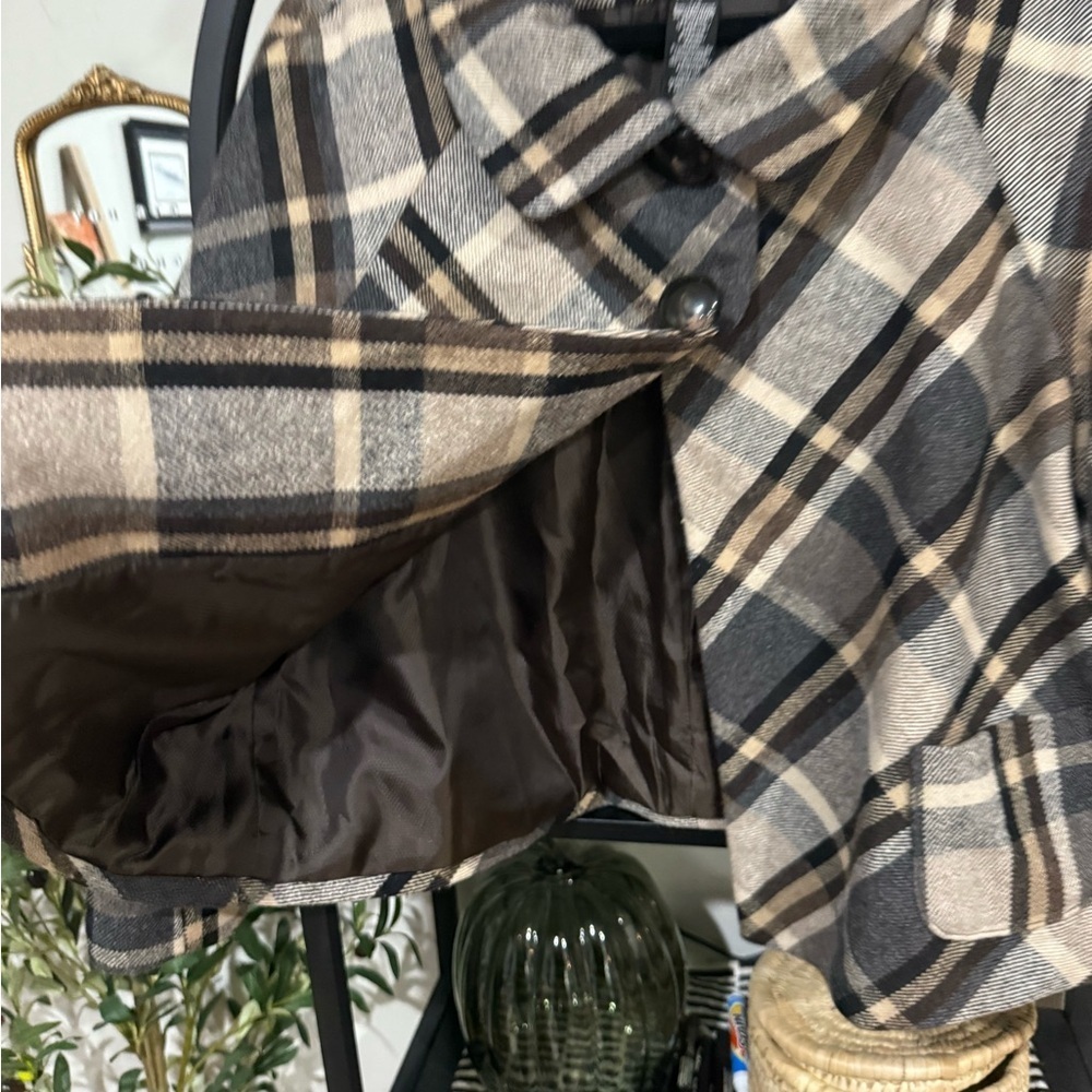 Apostrophe Checkered Pea Coat - wool blend size large - Picture 7 of 8
